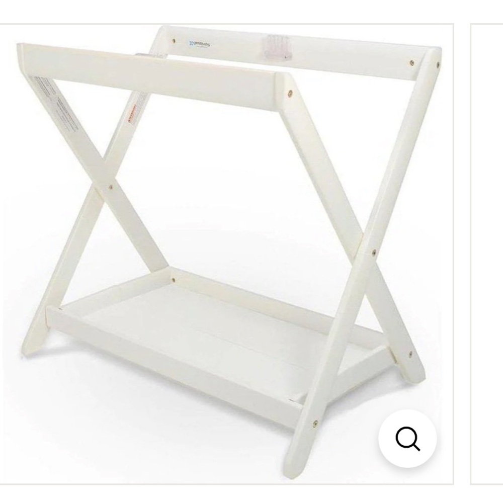 UppaBaby Bassinet Stand White w/ hamper inserts